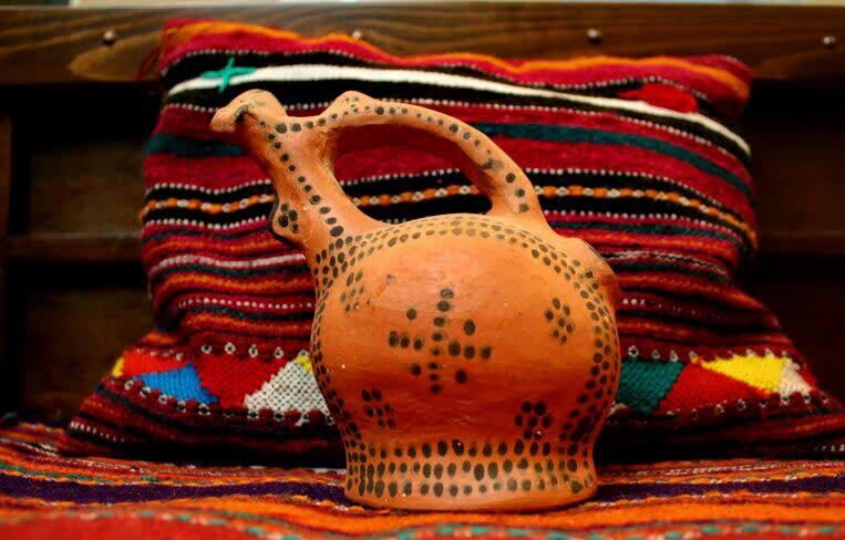 سوغات و صنایع دستی چابهار - سفالگری
