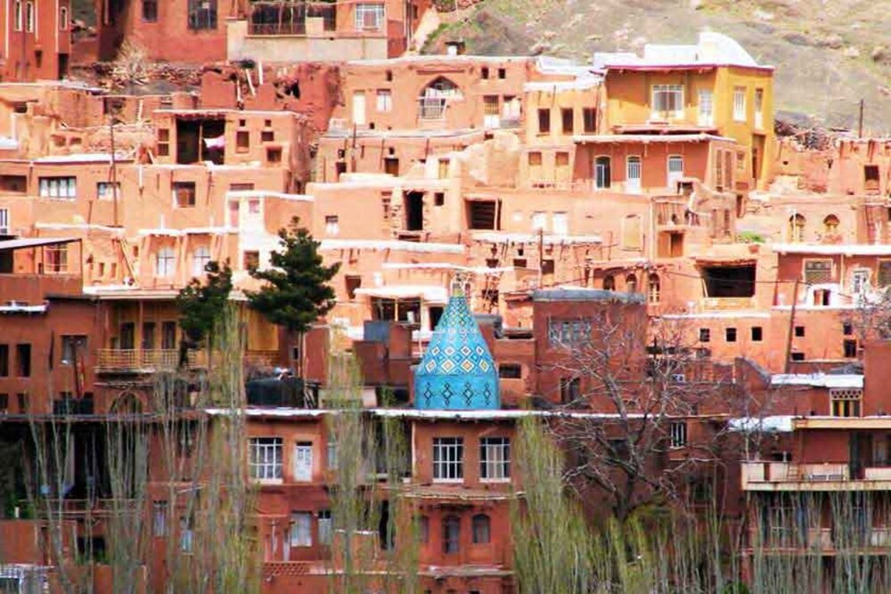 جاهای دیدنی در سفر در پاییز - ابیانه