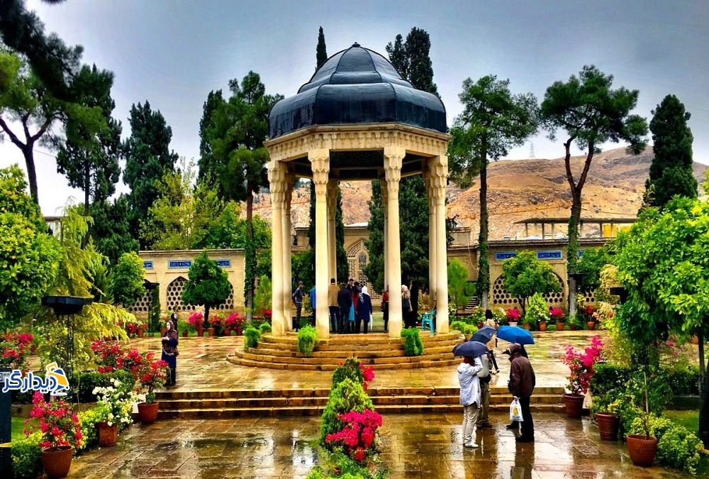 جاهای دیدنی در سفر در پاییز - شهر شیراز