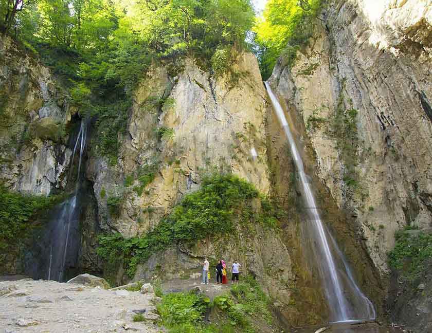 آبشارهای ایران - آبشار  زیارت 